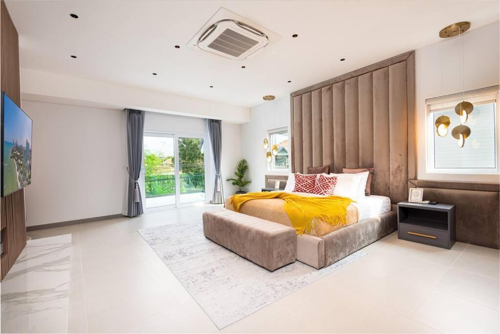 Azure Indigo Villa *